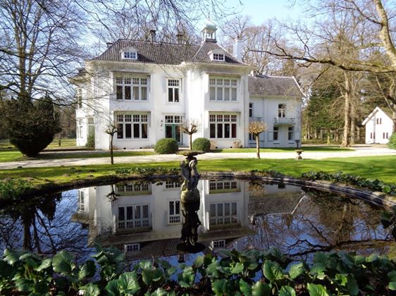 Natuurbegraafplaats_Polberg_Wapenveld